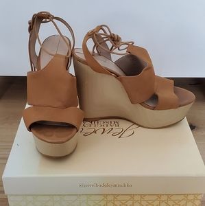 Aldo Wedges